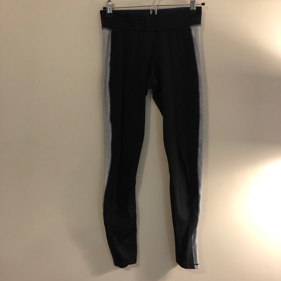 Under Armour Cold Gear Leggings - Picture 3 of 4